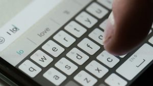 3 Ways to Type Fast on Your Mobile Phone