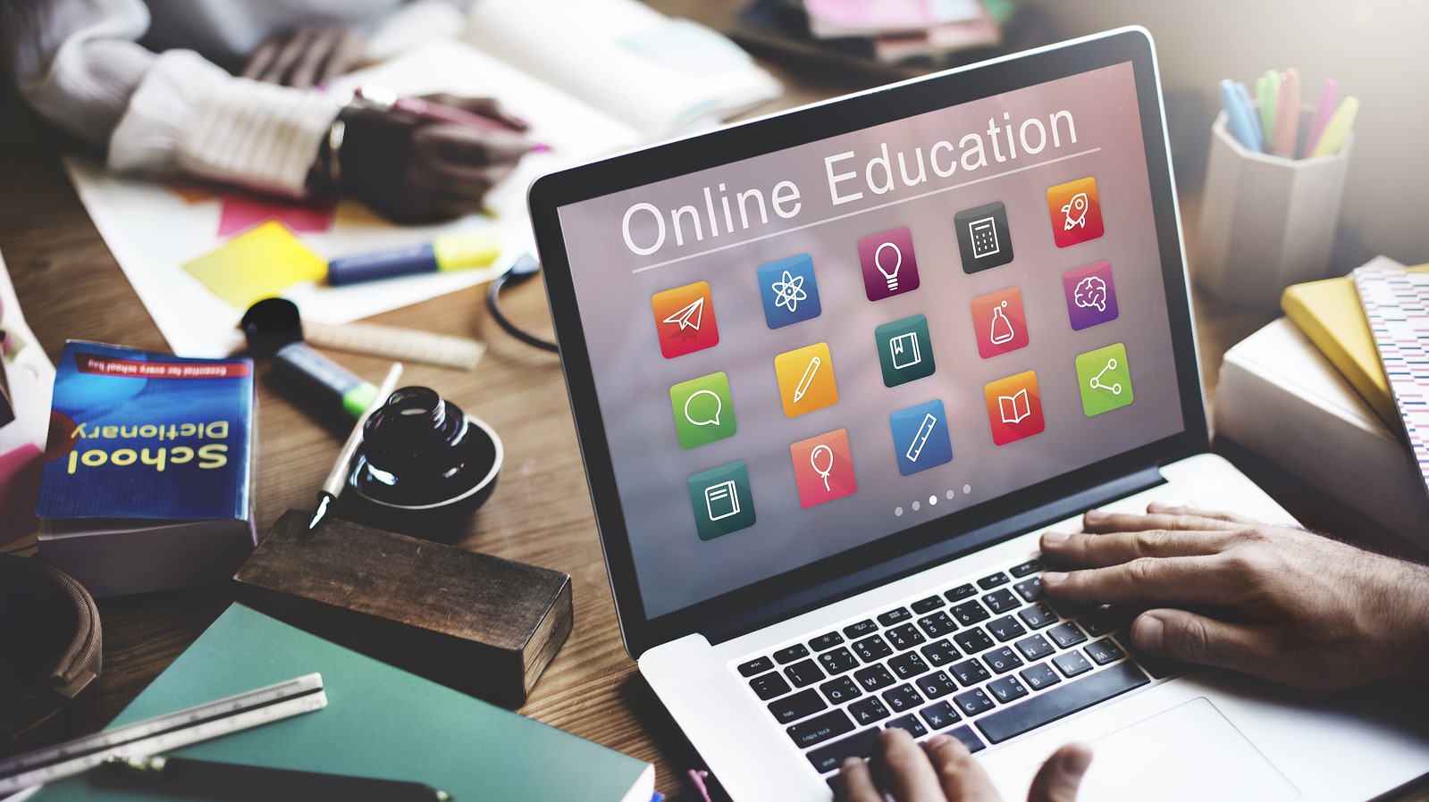 Why is Online Courses a Good Alternative?